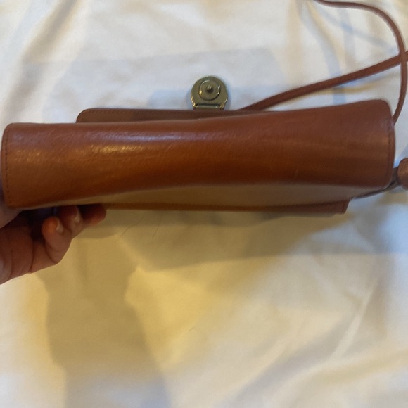 Enzo Angiolini vintage leather mini cross body color cognac,excellent condition - Picture 7 of 10